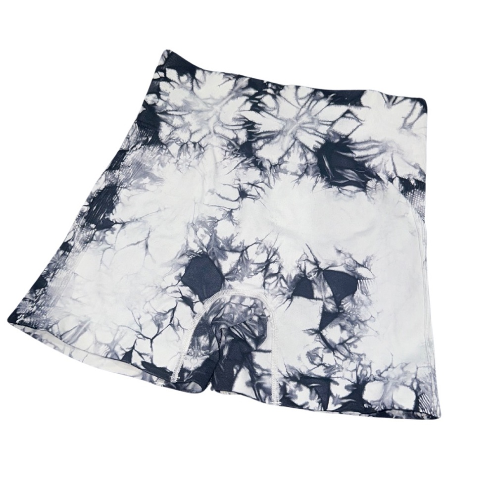 Tie-dye Biker Gym Scrunch Butt Shorts